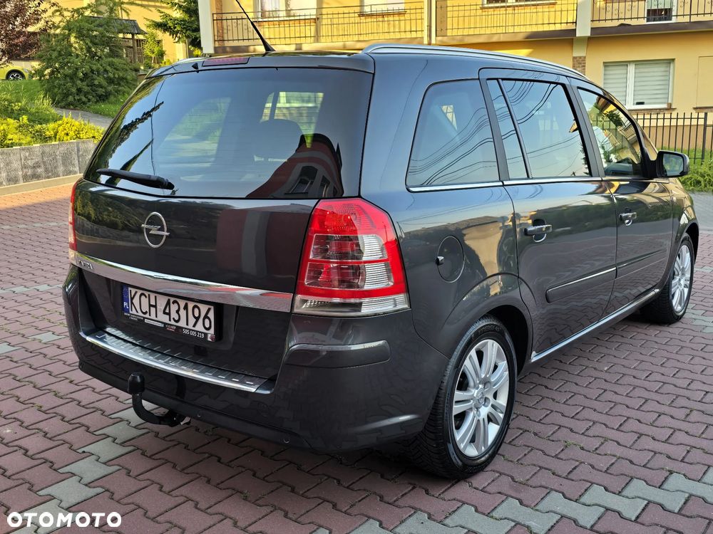 Opel Zafira 1.8 Innovation 110 Jahre - 5