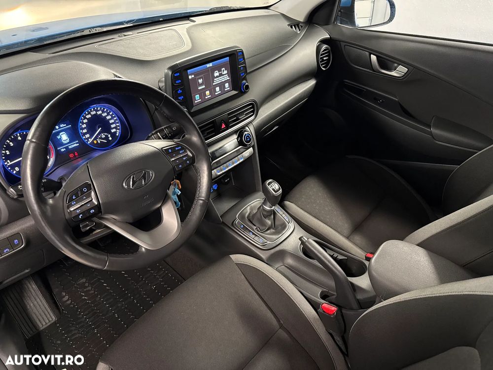 Hyundai KONA - 10