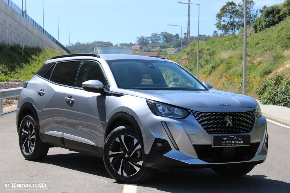 Peugeot e-2008 Allure - 2