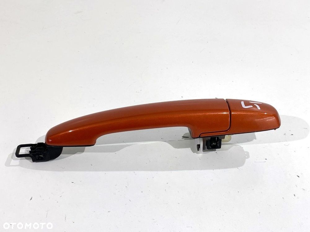 KLAMKA ZEWNĘTRZNA LEWY TYŁ  SUZUKI IGNIS III (MF) 2016 - 2022 1.2 (ATK412) 66 kW [90 KM] benzyna - 2