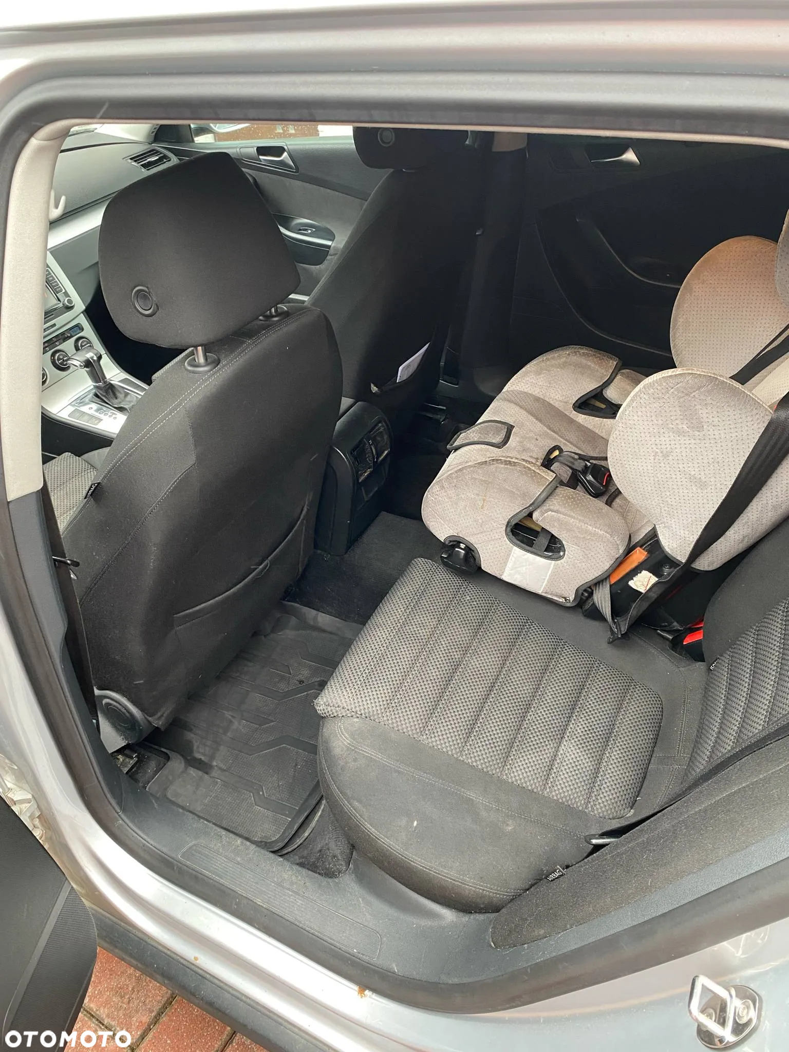 Volkswagen Passat 2.0 TDI DPF Sportline DSG - 19