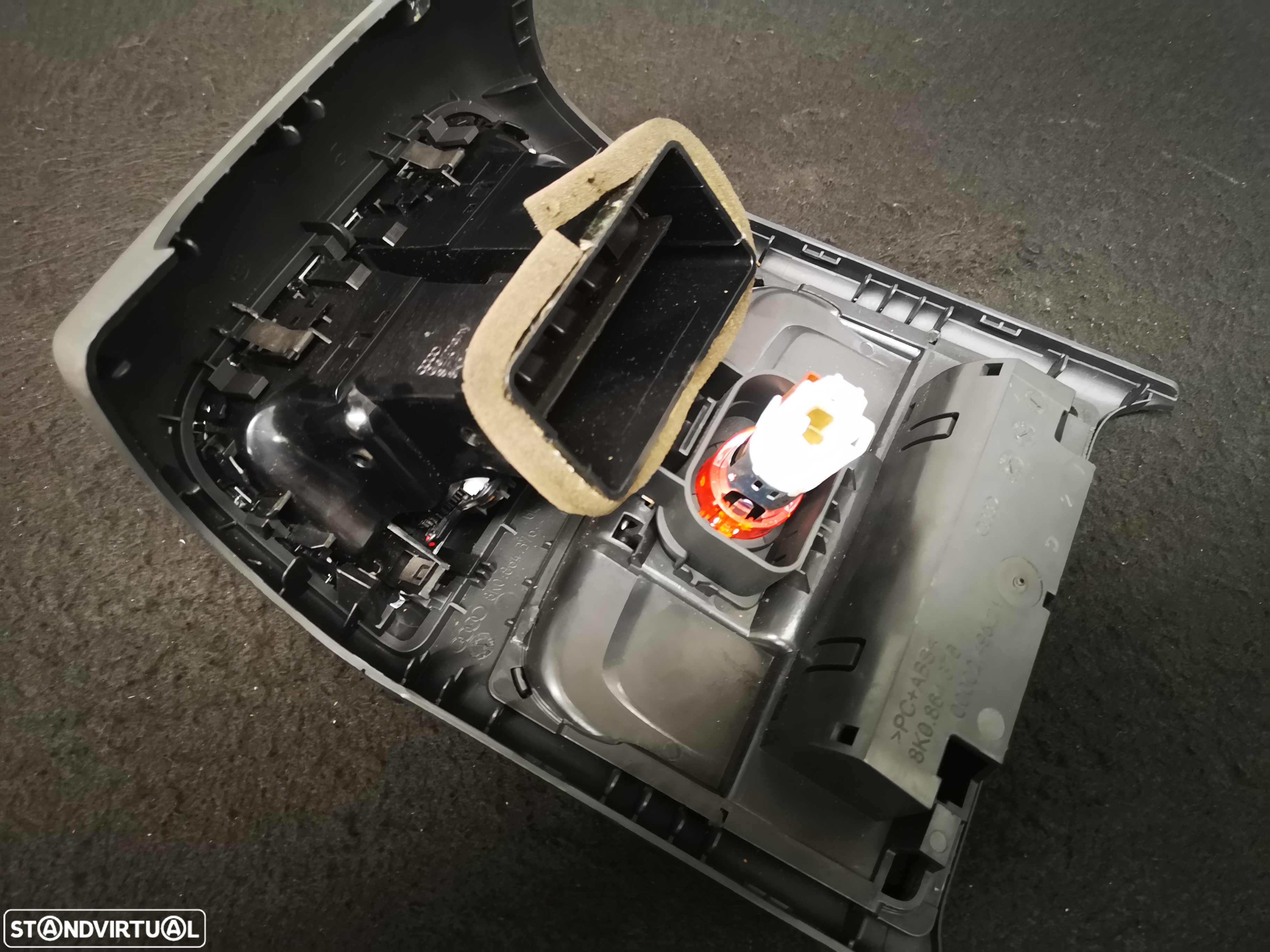Grelha de sofagem  traseira Originais  Audi a4 a5 b8 2008+ - 4