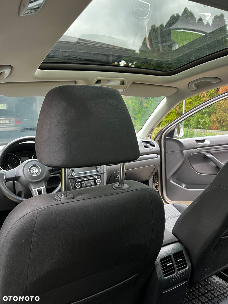 Volkswagen Golf - 20