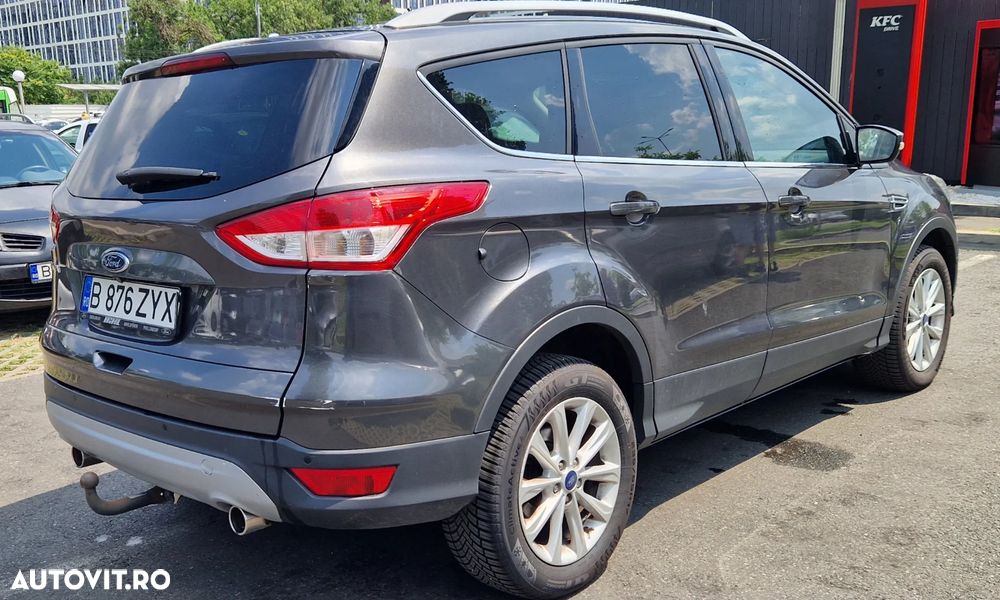 Ford Kuga 2.0 TDCi 2x4 Business Edition - 12