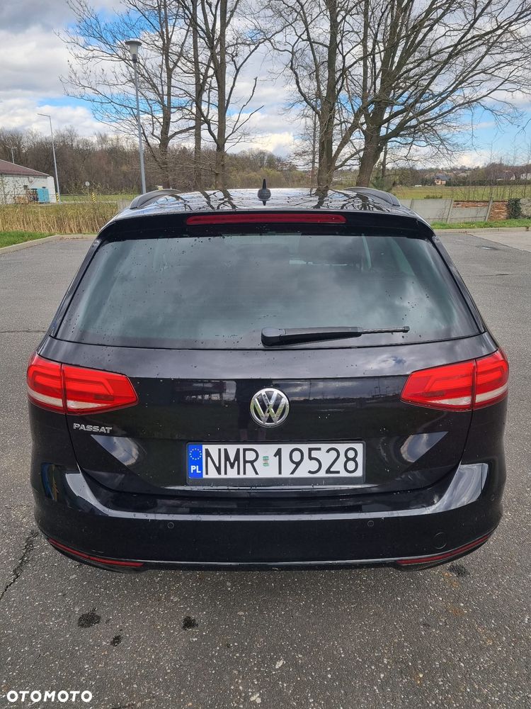 Volkswagen Passat Variant 2.0 TDI (BlueMotion Technology) Comfortline - 10