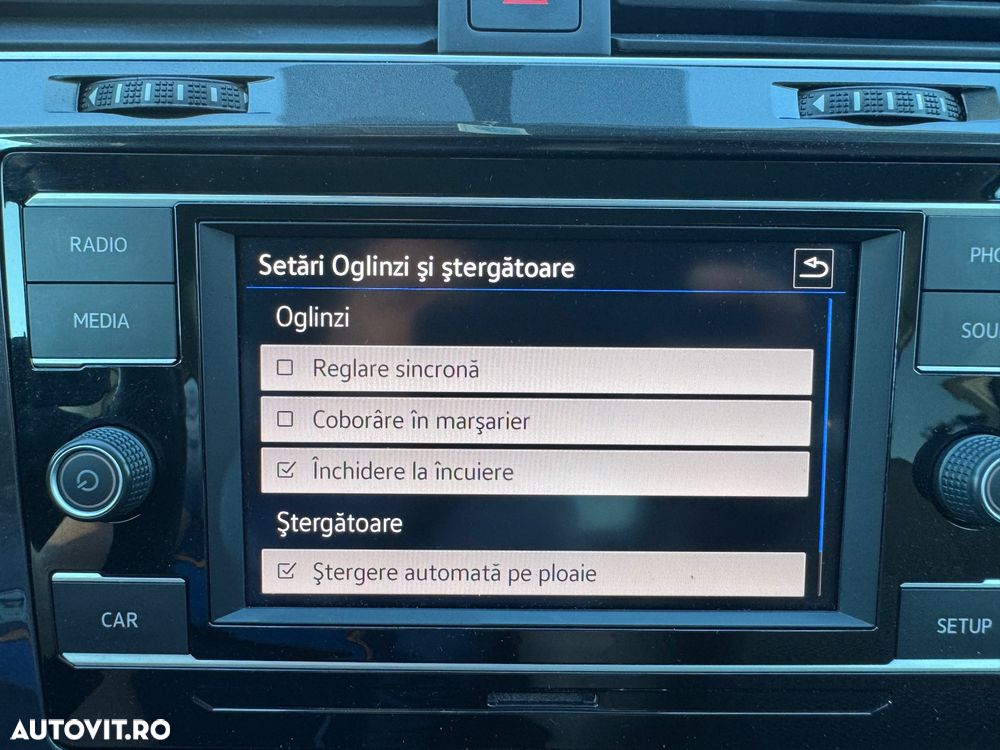 Volkswagen Golf - 14