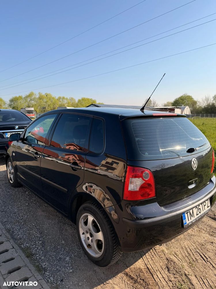 Volkswagen Polo 1.4TDI Basis - 1