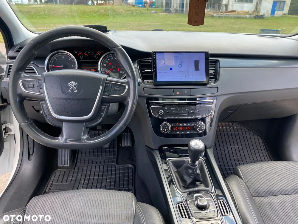 Peugeot 508 HDi FAP 165 Allure - 15