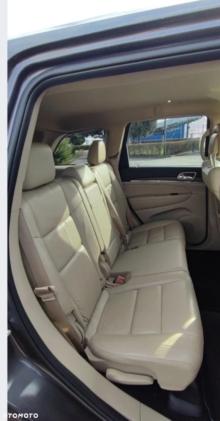 Jeep Grand Cherokee 3.6 V6 Overland - 24