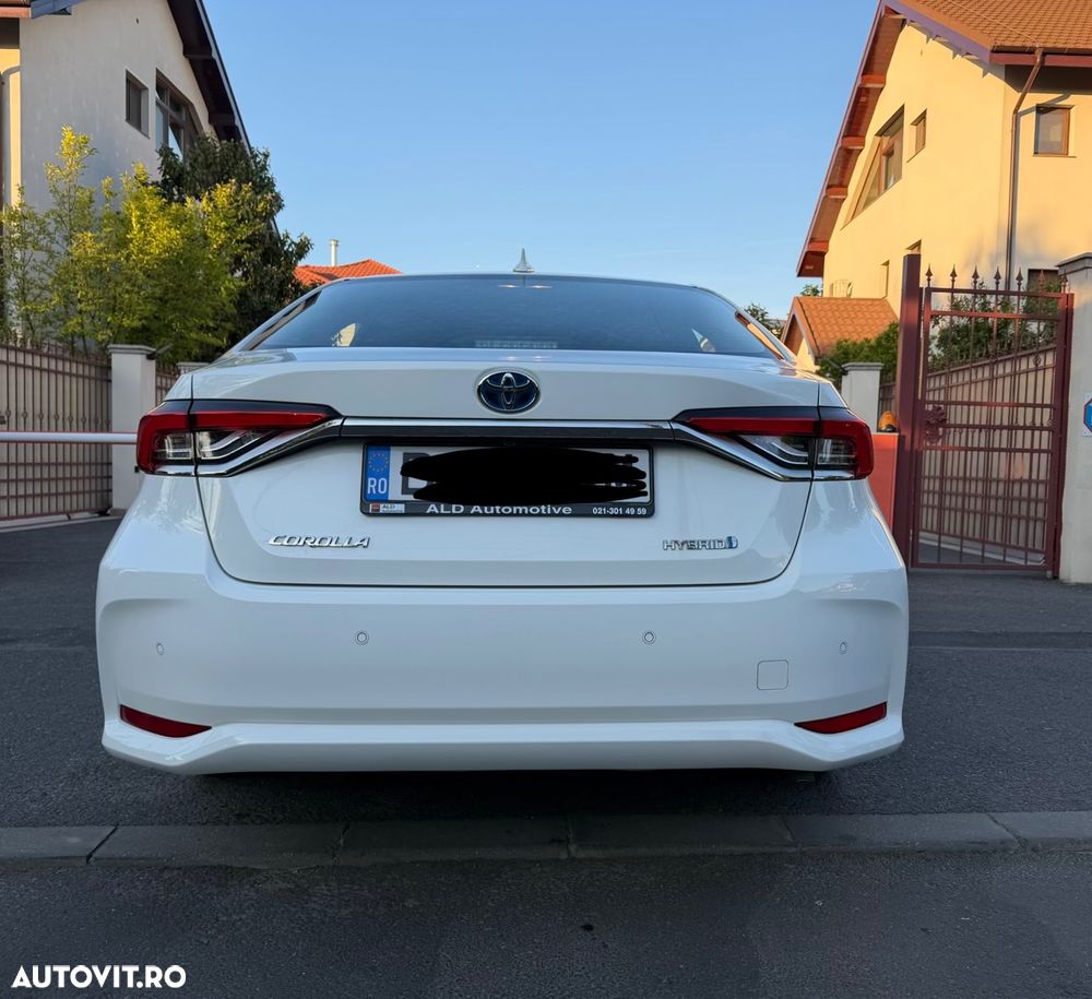 Toyota Corolla 1.8 HSD Business - 6