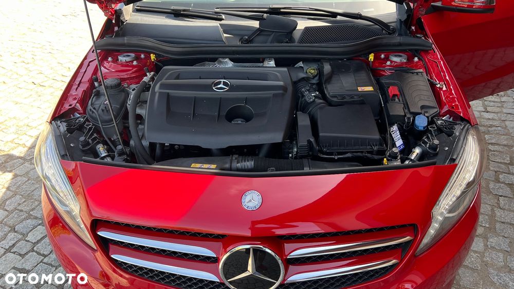 Mercedes-Benz Klasa A 180 CDI AMG Line - 21