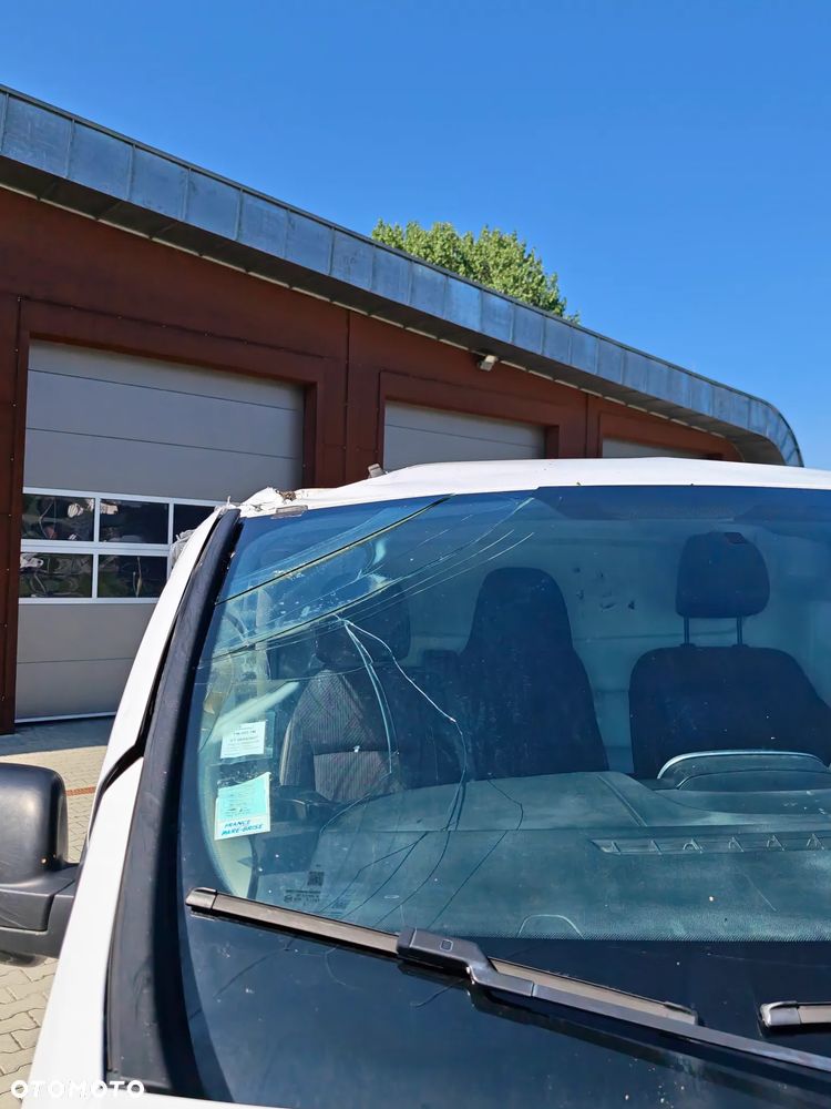 Renault TRAFIC - 25