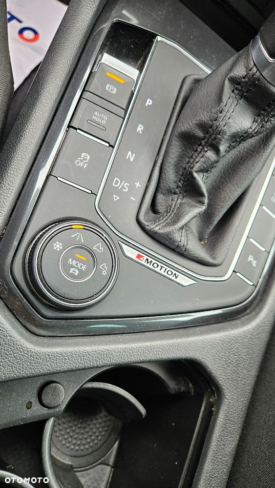 Volkswagen Tiguan - 8