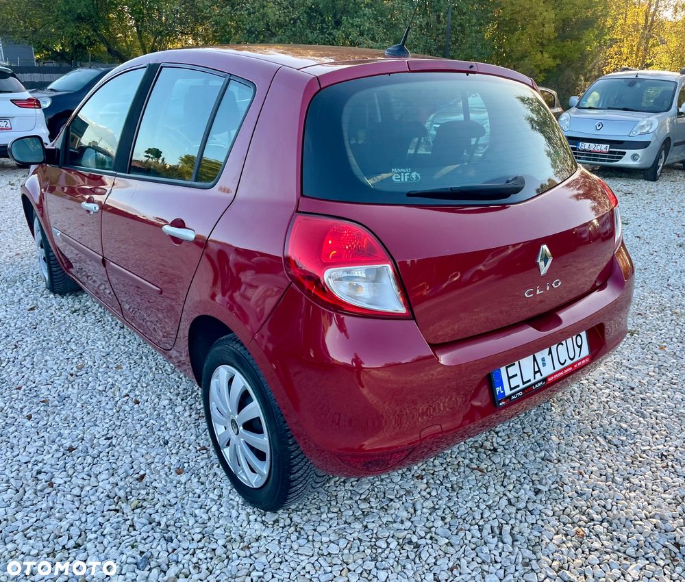 Renault Clio 1.2 16V TCE Dynamique - 9