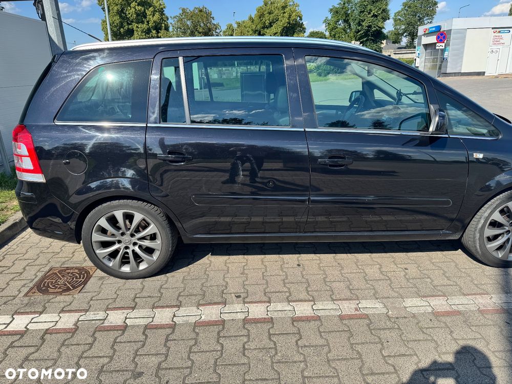 Opel Zafira 1.7 CDTI Cosmo EU5 - 7