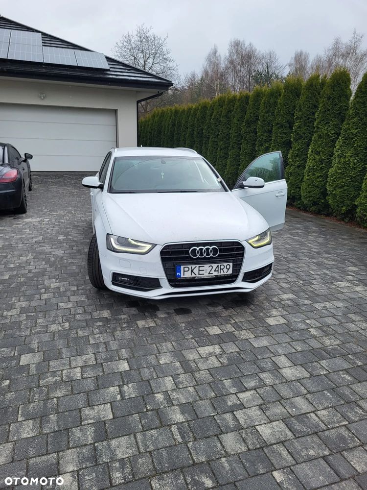 Audi A4 Avant - 4