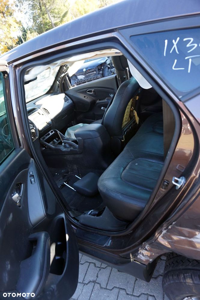 HYUNDAI IX35 I LIFT 2014 WB4 1.7 CRDI D4FD 116KM WEJ6 BRĄZOWY na części - 11