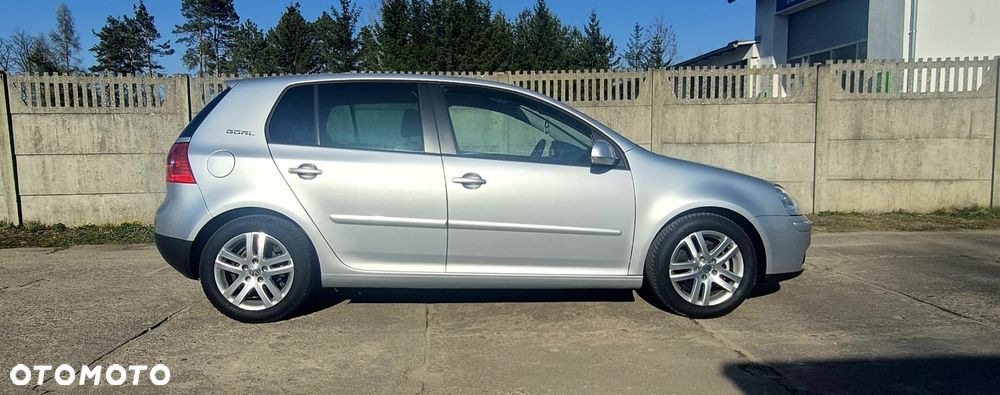 Volkswagen Golf 1.6 FSI Goal - 15