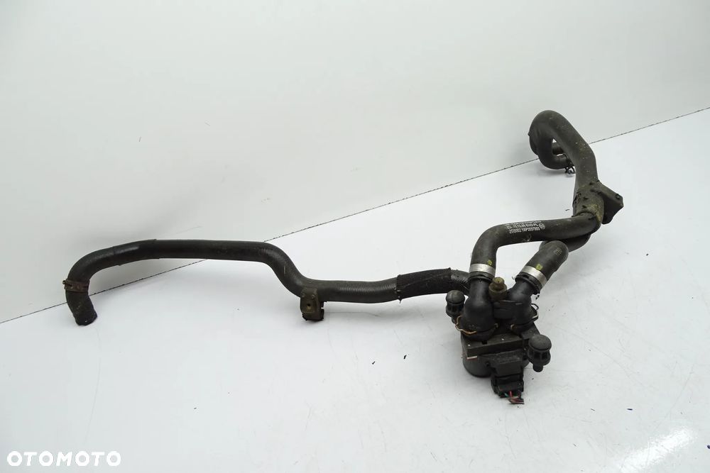 Mercedes SLK R171 Elektrozawor wodny 0048302084 - 3