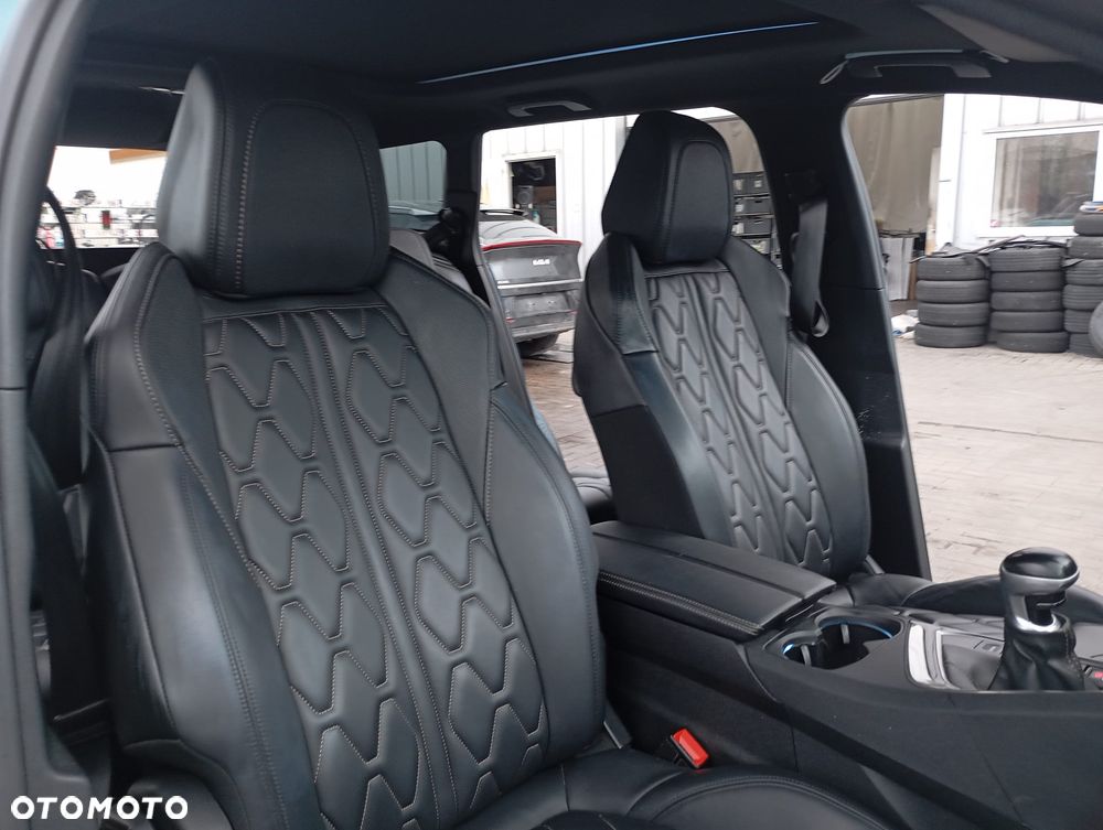 Peugeot 5008 - 16