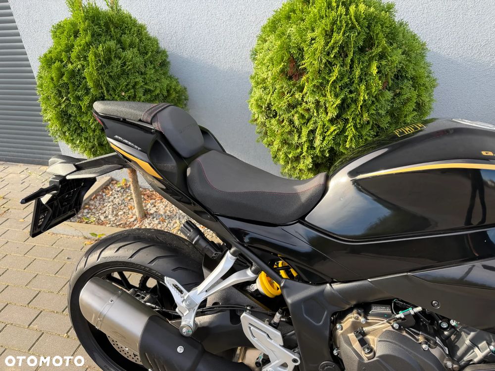 QJMOTOR SRK 800RR - 19