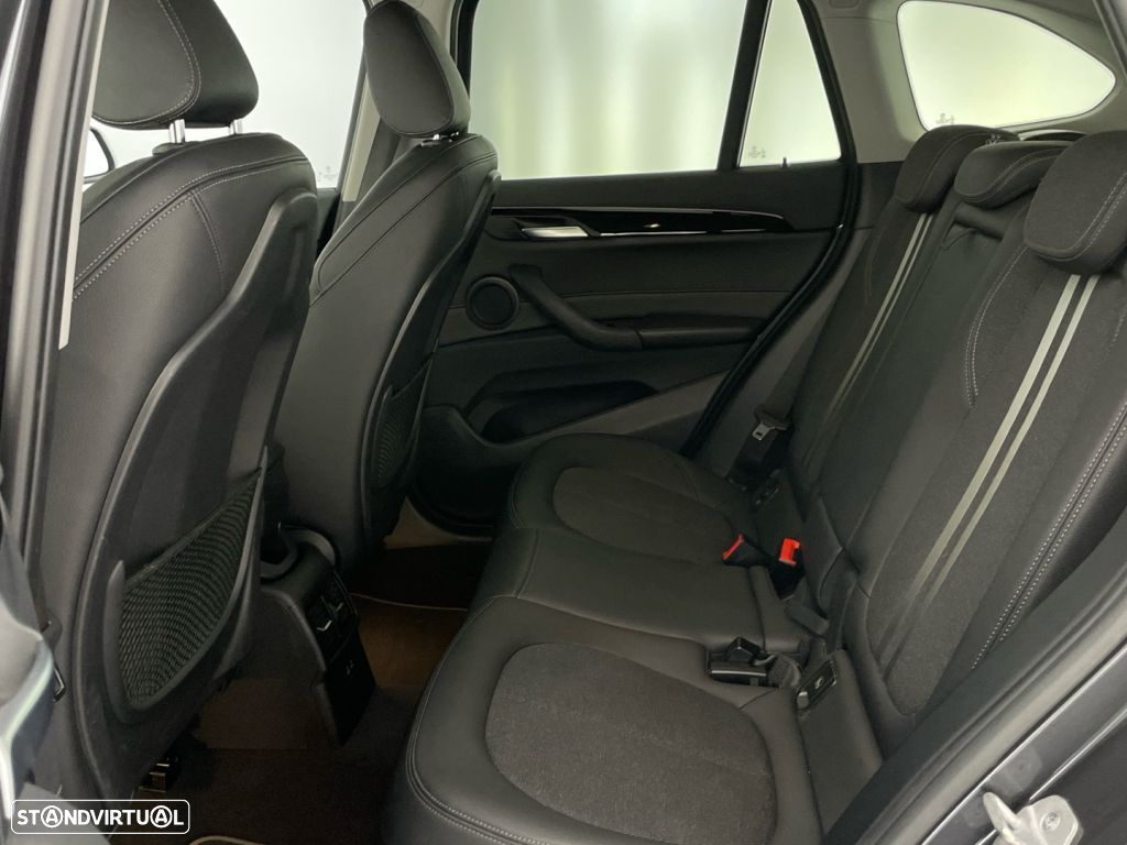 BMW X1 16 d sDrive Auto - 12