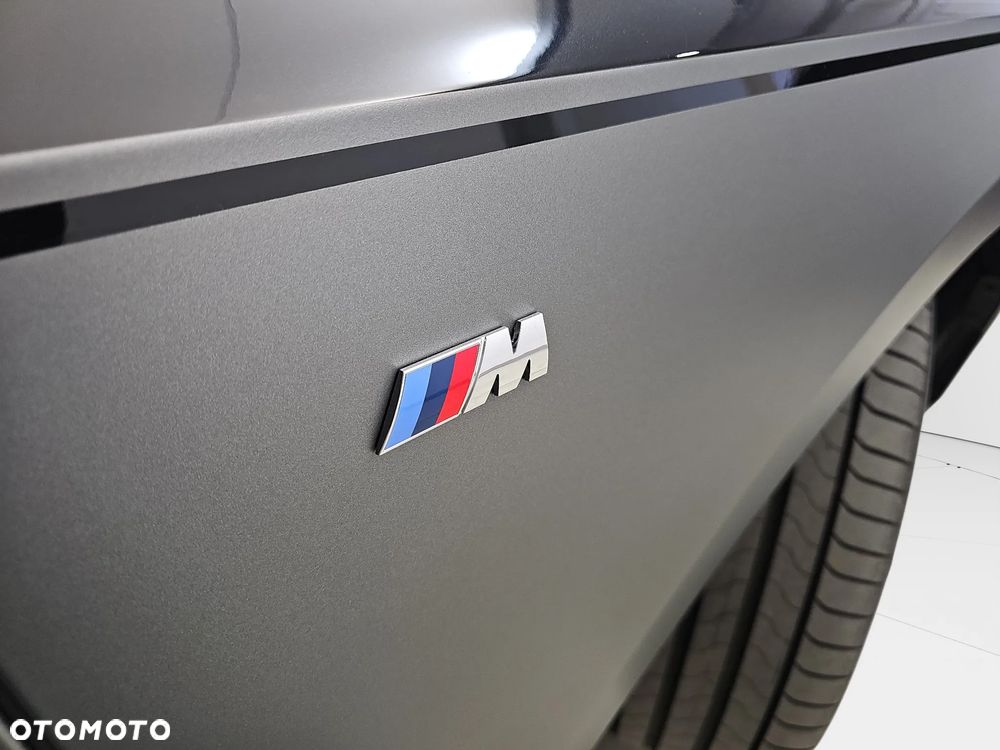 BMW Seria 7 740d xDrive mHEV sport - 28