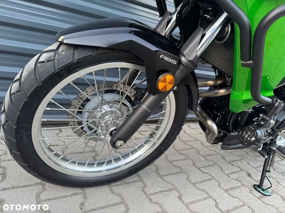 Kawasaki Versys-X 300 - 16