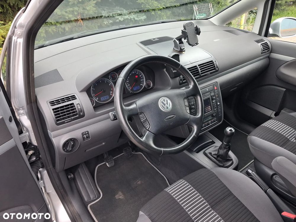 Volkswagen Sharan 1.8 5V Turbo United II - 21