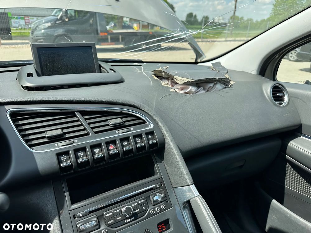 Peugeot 3008 - 15