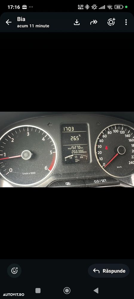 VOLKSWAGEN Polo