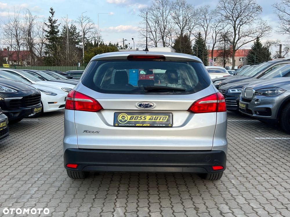 Ford Focus 1.5 TDCi Titanium - 8