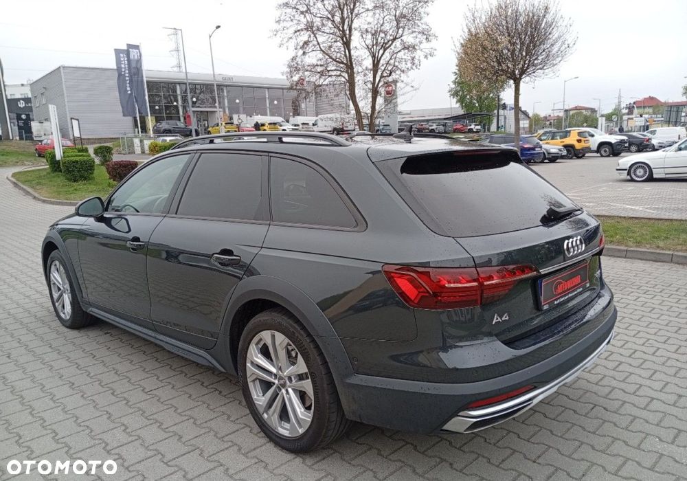 Audi A4 Allroad - 10