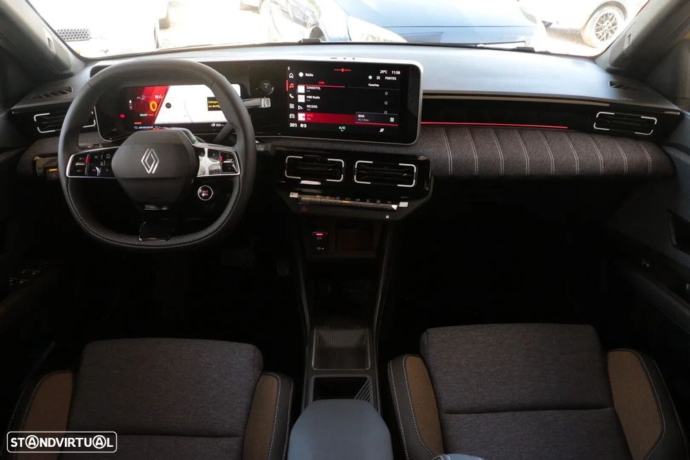 Renault 5 E-Tech - 4