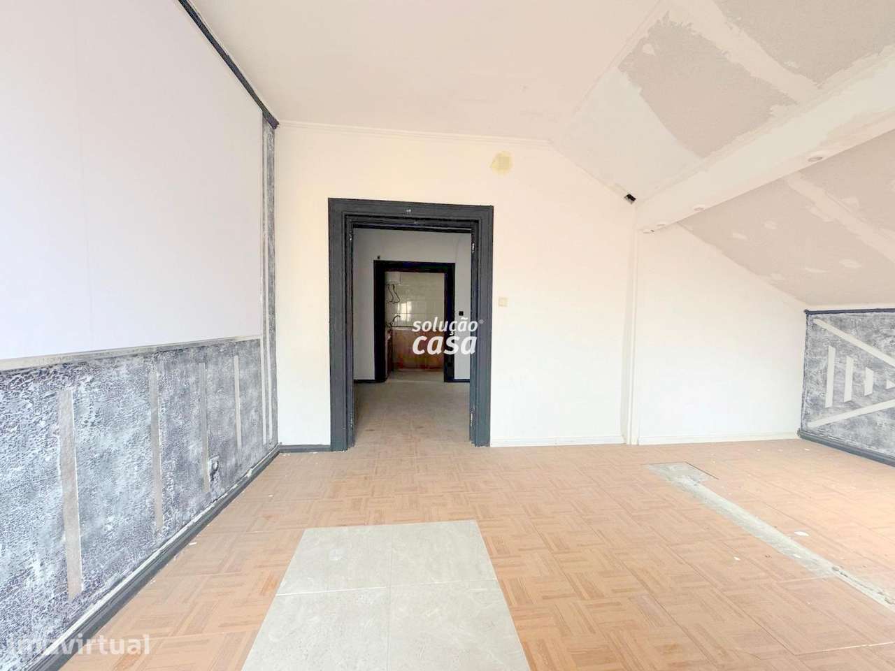 Prédio para Investimento no Centro de Matosinhos, a 800 metros da Esta - Grande imagem: 5/30