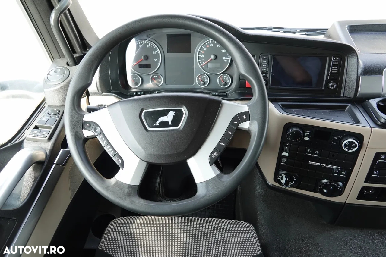 Volvo TGS 18.420 / 4X4 / ȘASIU L 5.6 M / NAVIGAȚIE / ÎNCORPORAT / IMPORTAT - 31