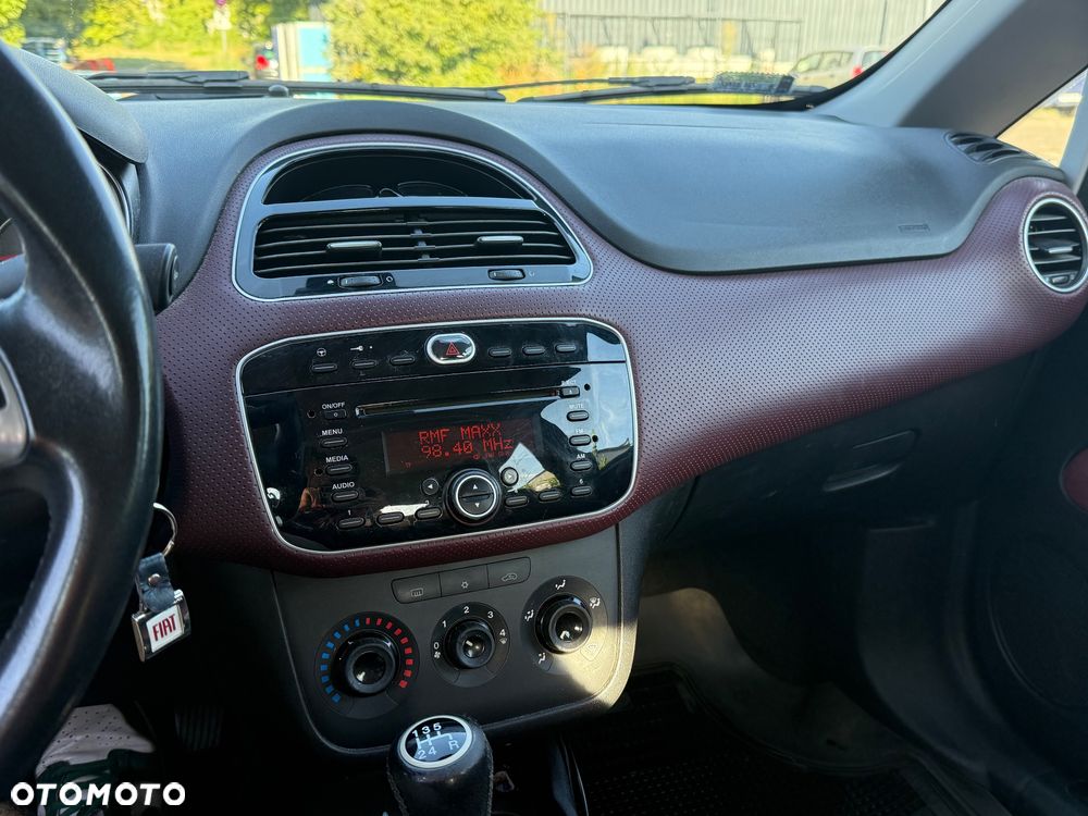 Fiat Punto Evo 1.4 8V Estiva Blue&Me Euro5 - 11