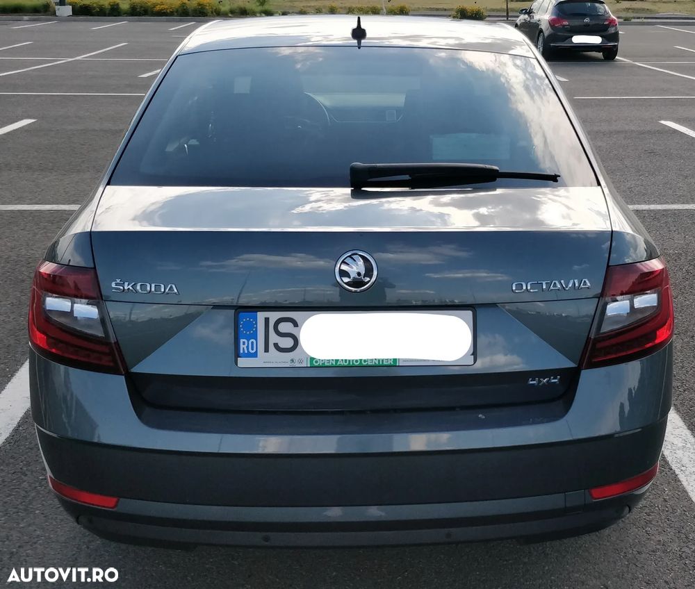 Skoda Octavia 2.0 TDI DSG Style - 6