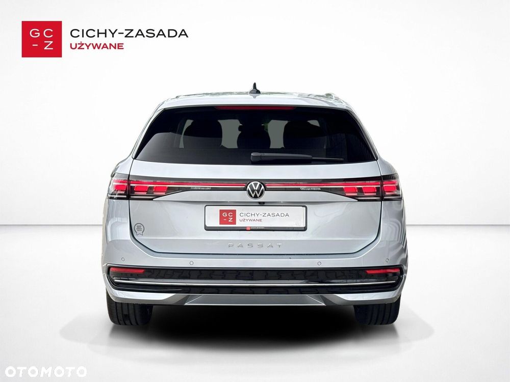 Volkswagen Passat - 6