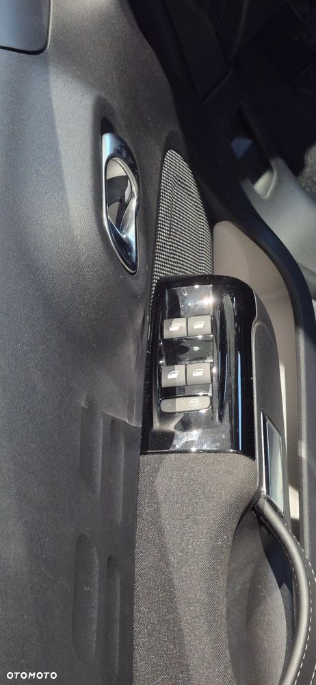 Citroën C3 1.2 PureTech Shine - 10