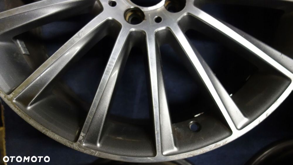 FELGA ALUMINIOWA MERCEDES W222 AMG A2224010400 - 2