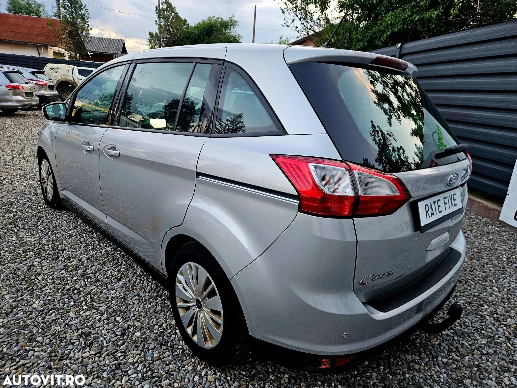 Ford Grand C-Max 1.5 TDCi Start-Stopp-System Trend - 2