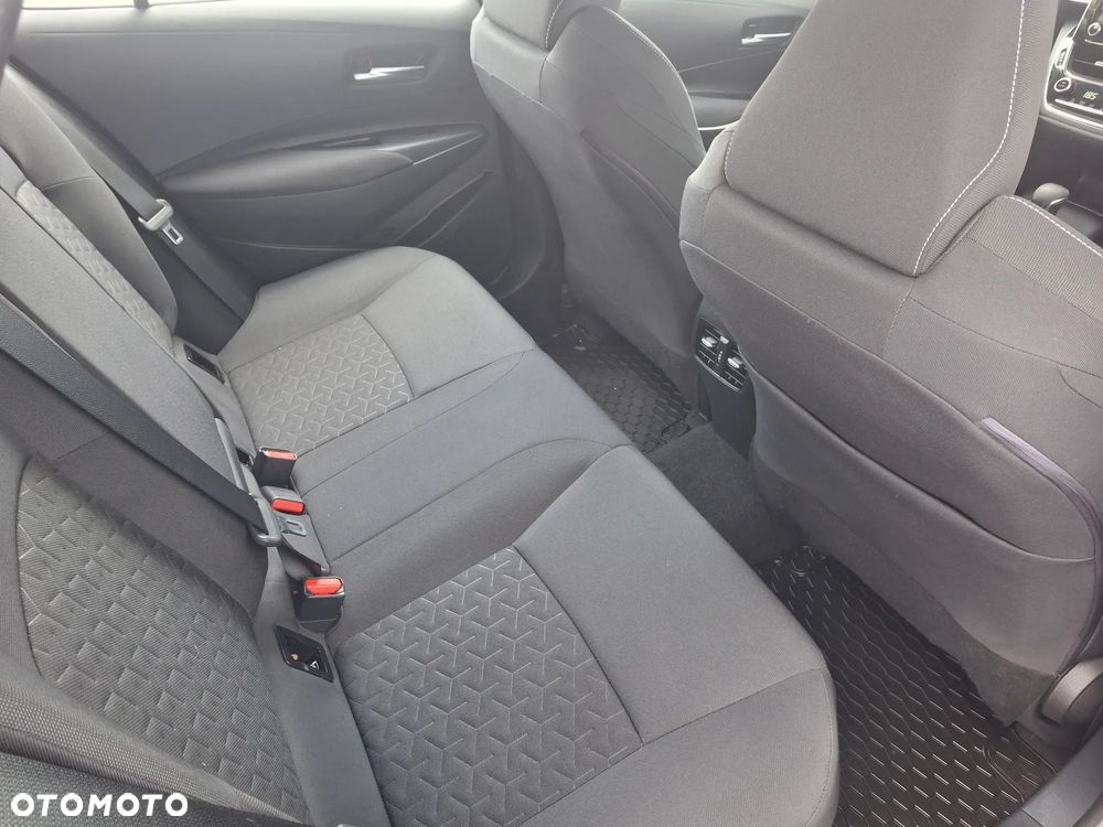 Toyota Corolla 1.8 Hybrid Executive - 6