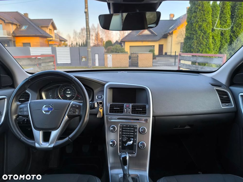 Volvo XC 60 - 13