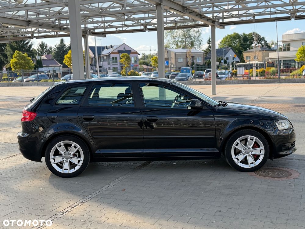 Audi A3 Sportback - 5