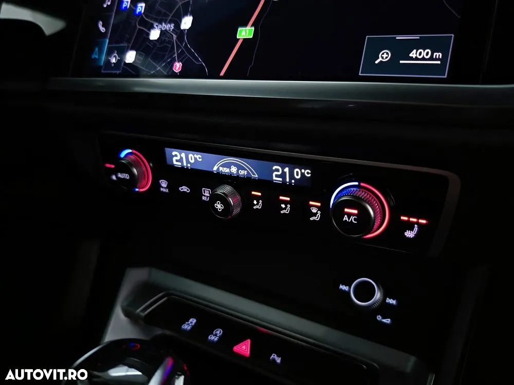 Audi Q3 45 TFSIe S tronic - 12