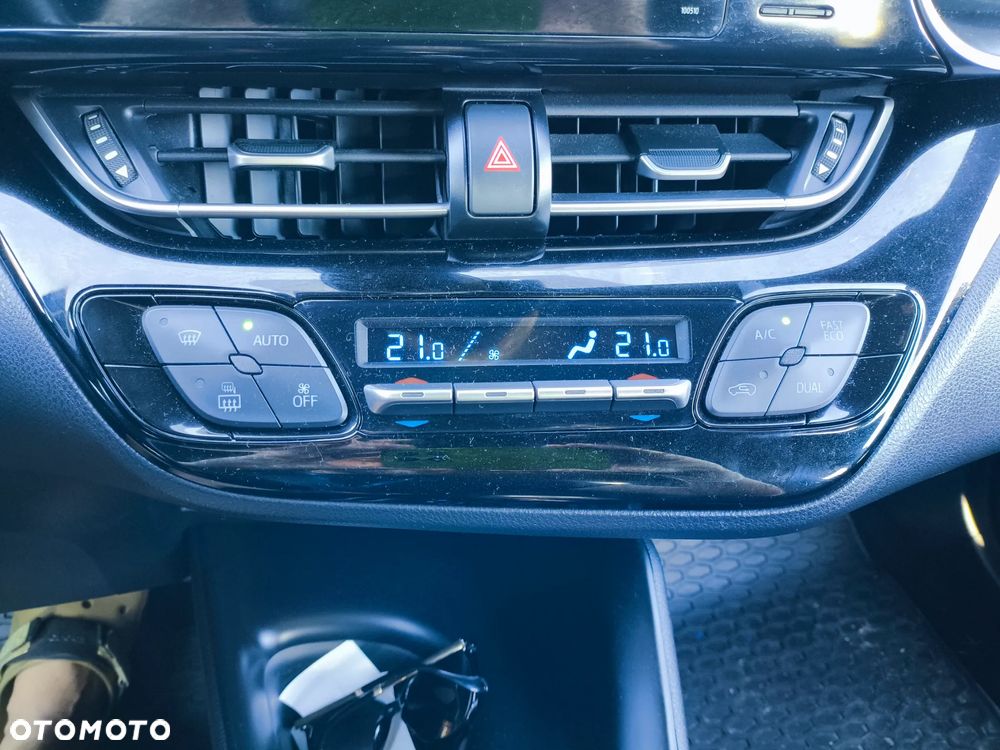 Toyota C-HR - 18