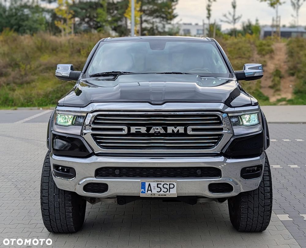 RAM 1500 5.7 Crew Cab Longbed Laramie Black - 12