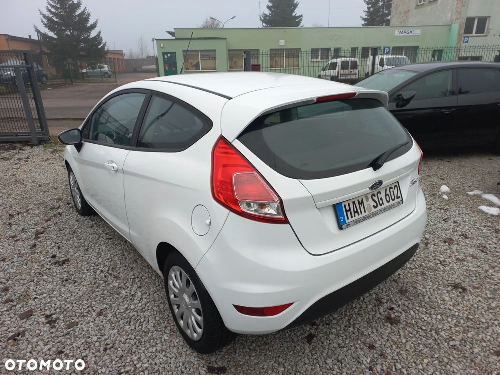 Ford Fiesta 1.25 Ambiente - 11