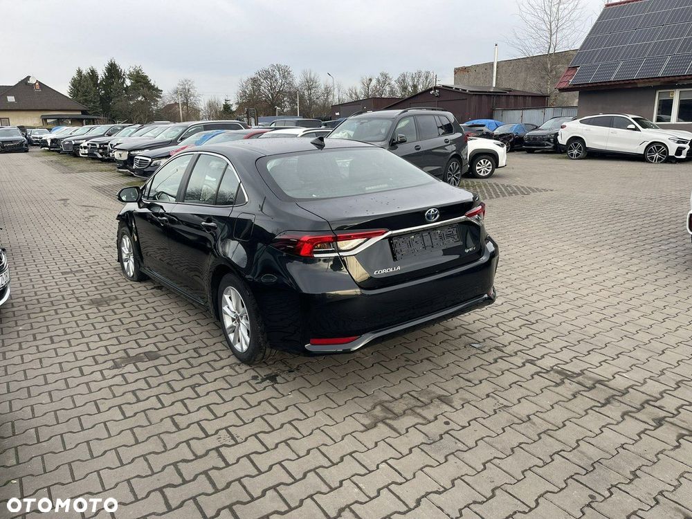 Toyota Corolla 1.8 Hybrid Active - 4